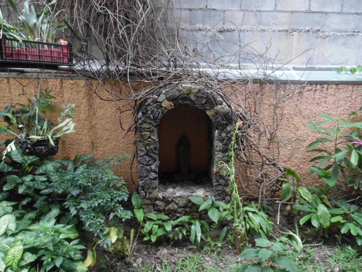 Hostal Cumbres Del Volcán Escalón *